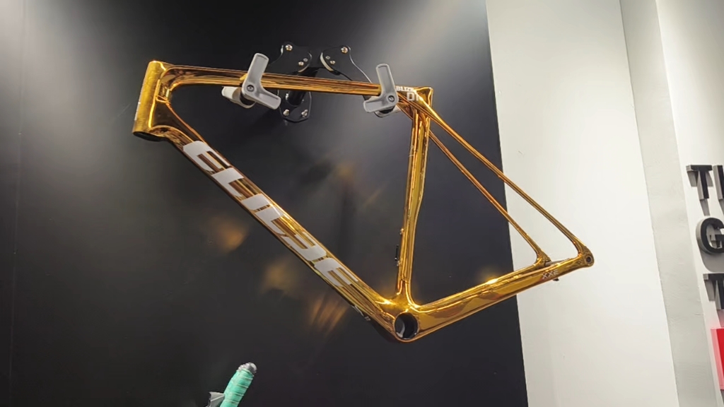 金闪闪elilee 电镀金车架组