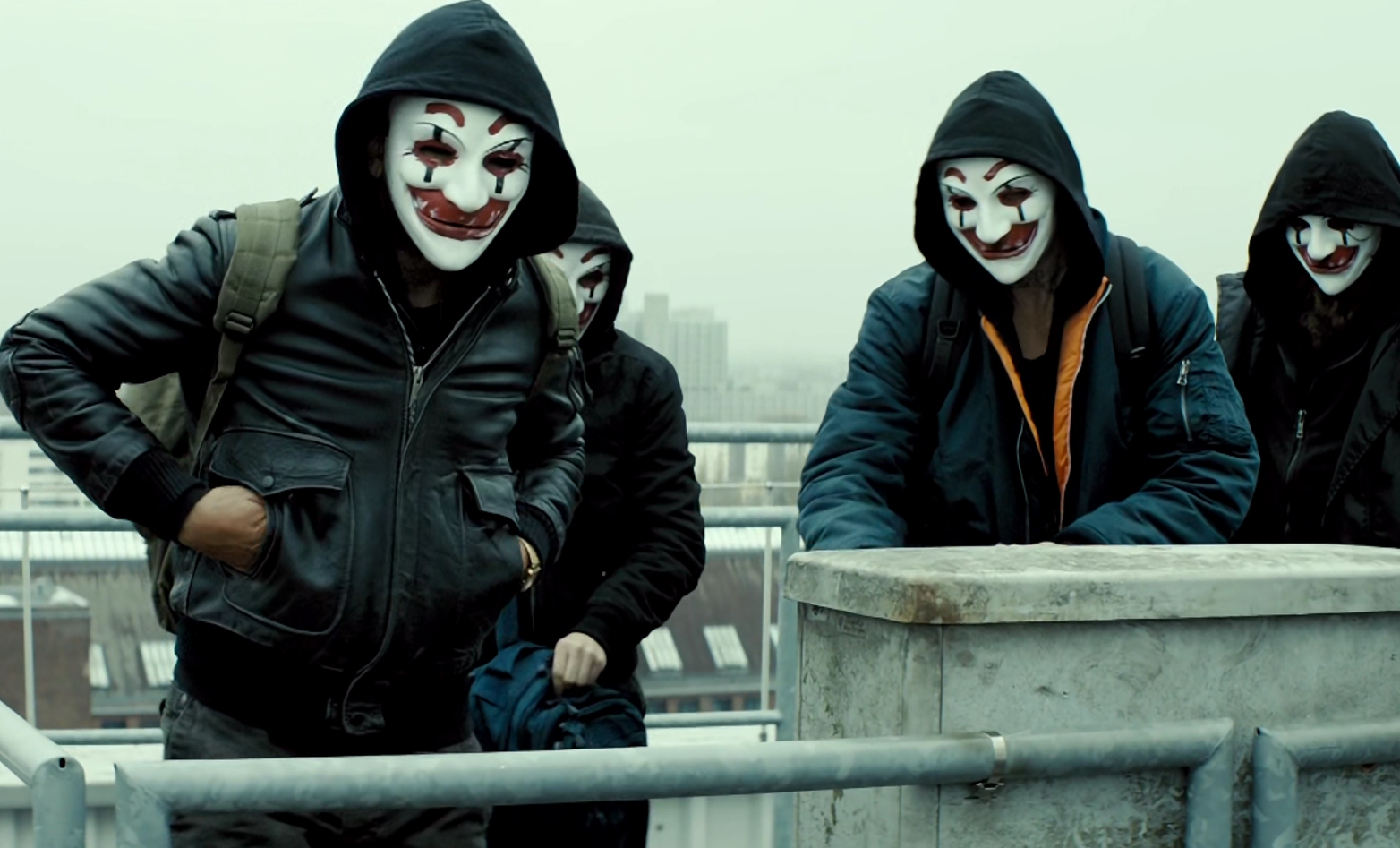 14岁男孩练成顶级黑客,建立黑客组织,能轻松黑进任何系统