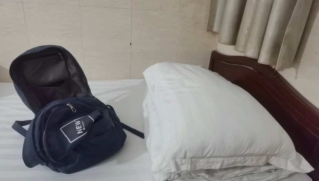 这样的旅馆50元贵不贵