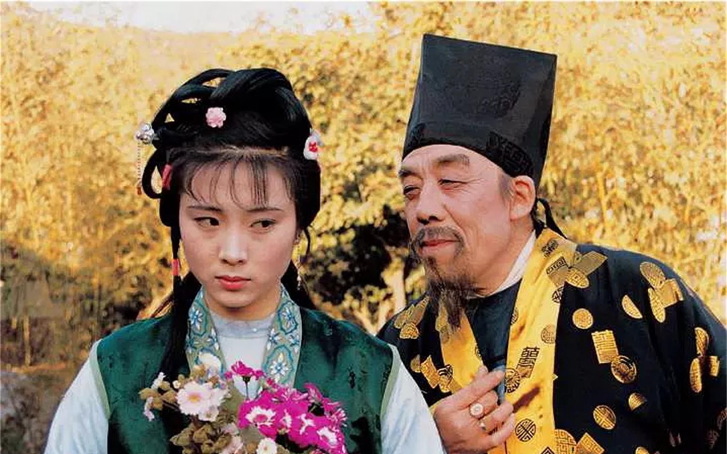 红楼梦的真故事,是谁出卖了鸳鸯,让贾赦可以逼死她