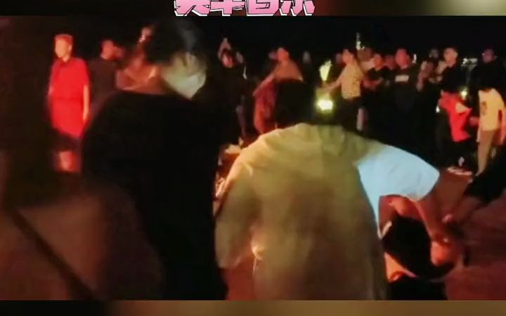 [图]看人家在草原上策马奔驰，好帅气，听蓝琪儿《火火的爱》DJ完整版，旋律动感十足 车载音乐 完整版