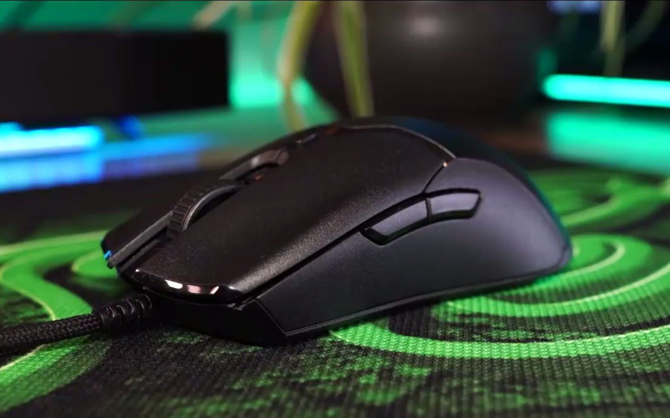 中文字幕鼠标之神zy哥带你了解雷蛇毒蝰迷你版