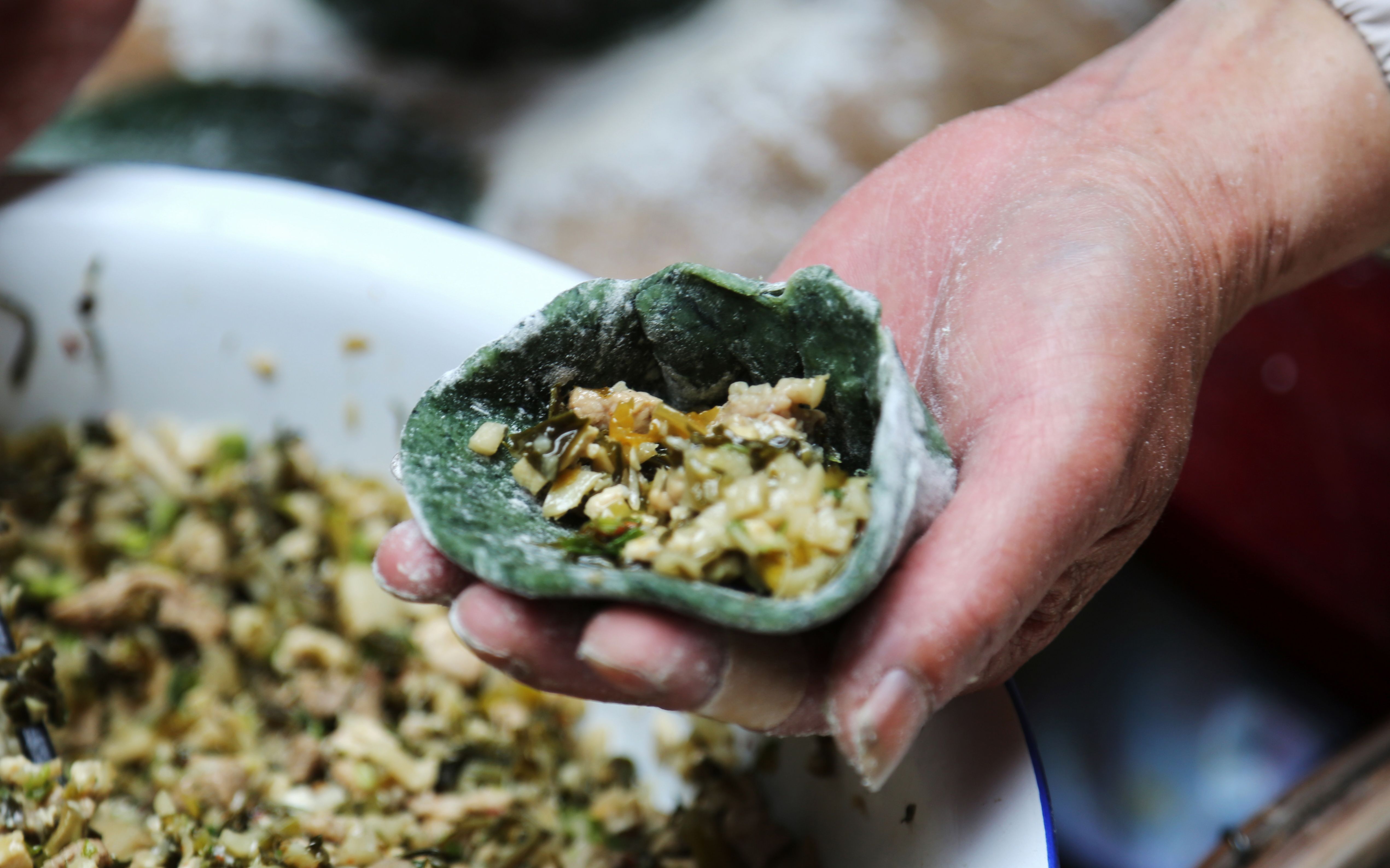 舌尖上的金华清明馃