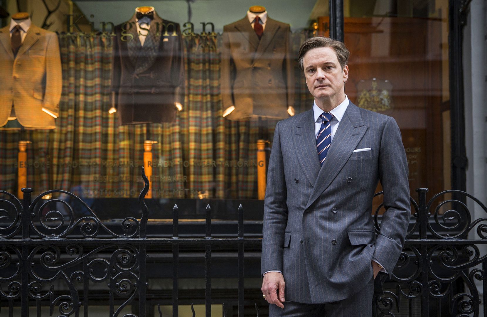 《王牌特工》:废柴小伙误入神秘组织,最终他凭一己之力拯救世界!