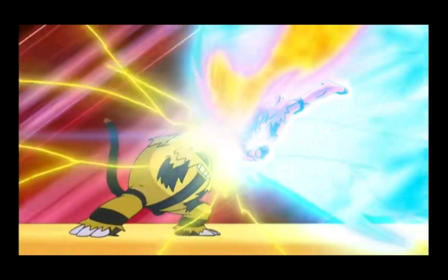 精灵宝可梦 烈焰猴超级猛火大爆发打的电击魔兽节节败退燃爆了啊