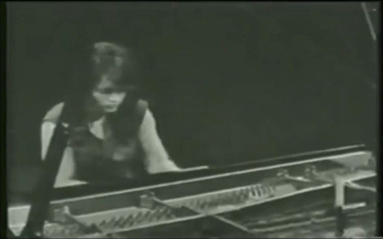 [图]Martha Argerich Prokofiev Toccata Op. 11/阿格里奇 普罗科菲耶夫 托卡塔 op.11