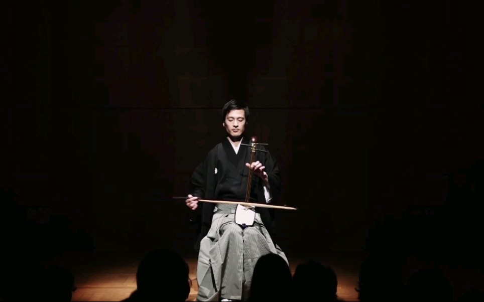 【日本胡弓】木场大辅 独奏《鹤之巢笼》名古屋系本曲_哔哩哔哩_bilibili