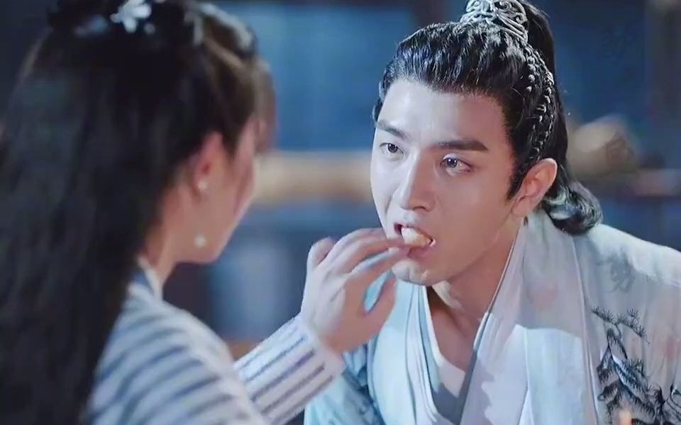 君九龄朱瓒以身试痘