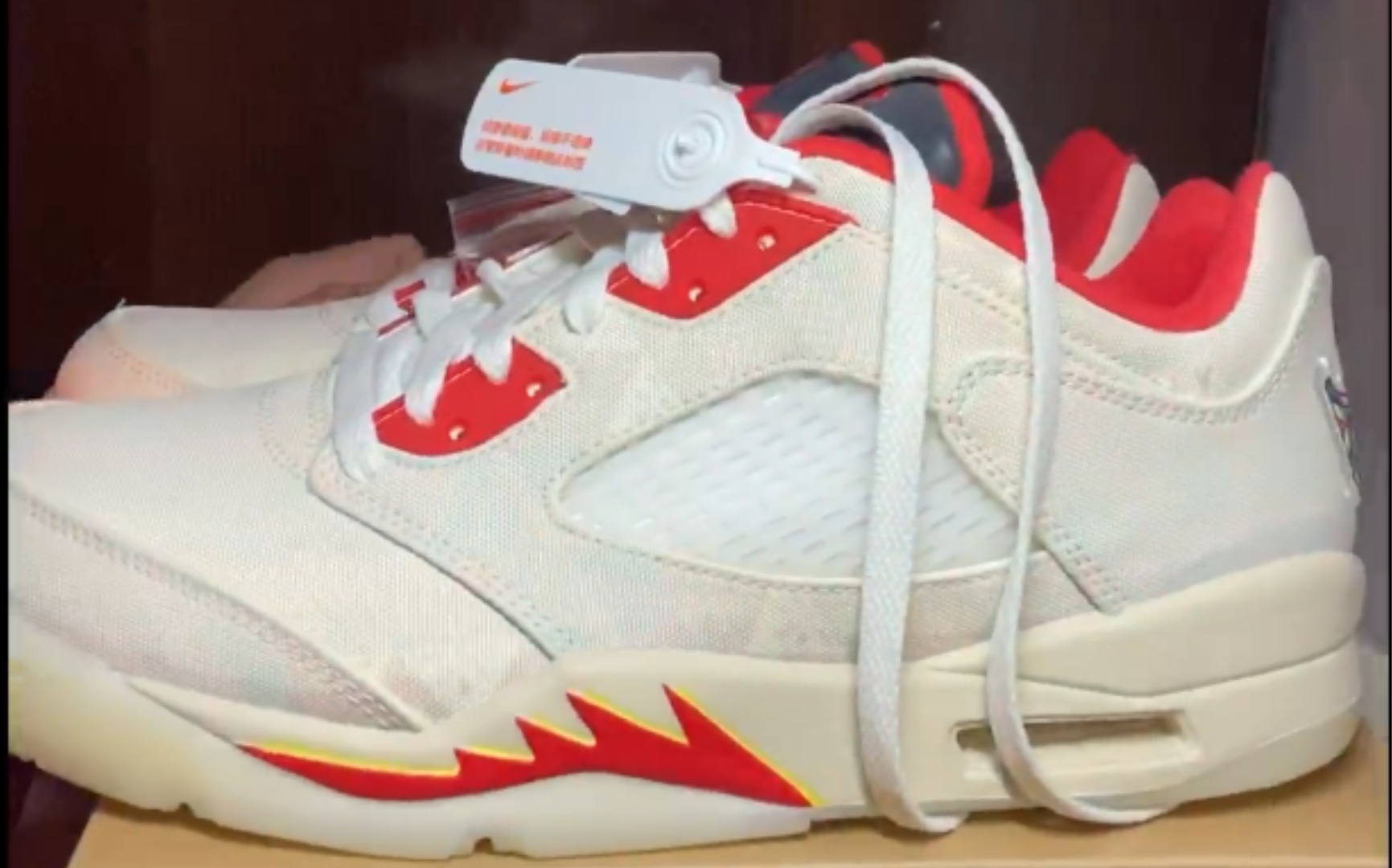 aj5 chinese new year 撕撕乐