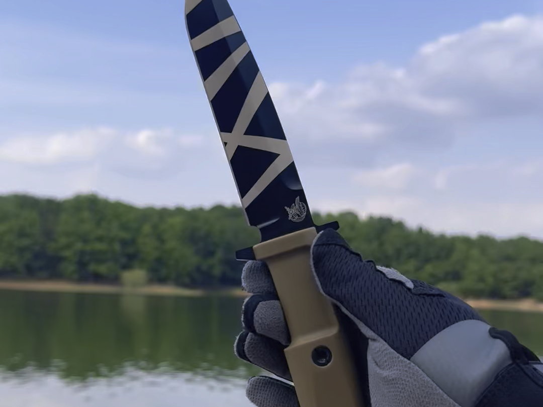 户外战术装备华匠坊复刻极端武力校官把玩分享