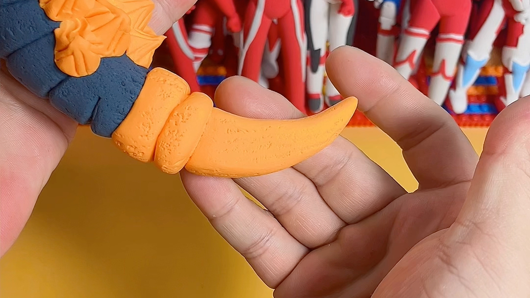 奥特曼独角超兽巴克西姆粘土教程来啦,来看看怎么捏的吧