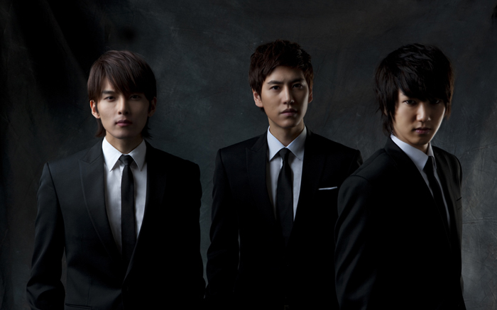 【sj考古档】2006年kry出道曲期间颁奖&晚会现场集锦(《只为一个人》