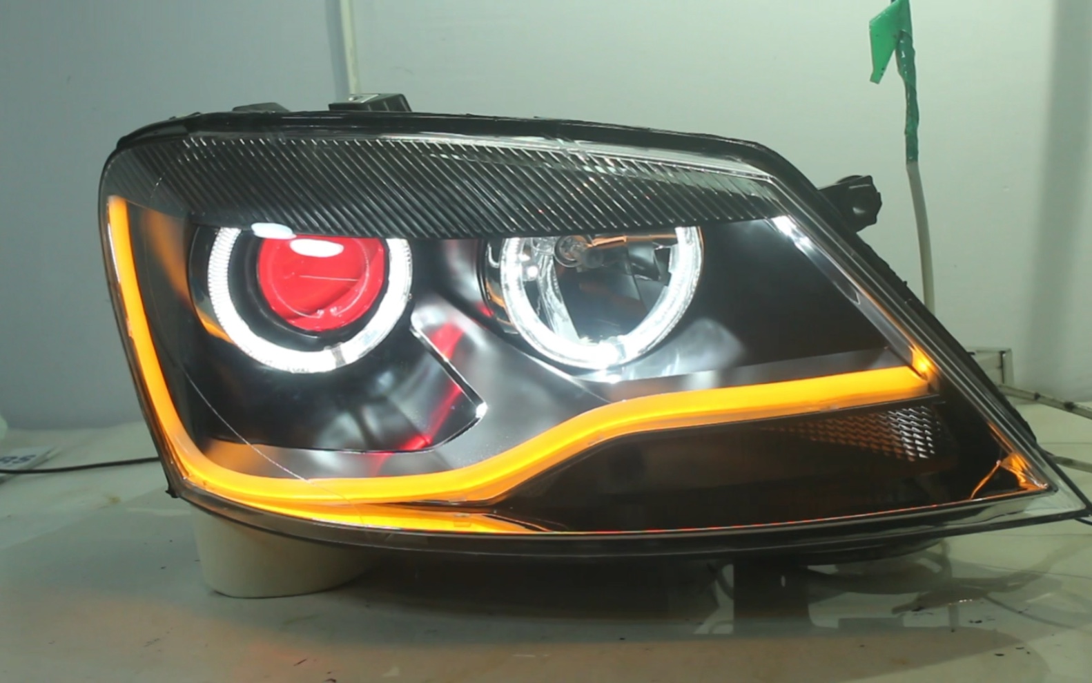 大众新领驭大灯总成改装led双光透镜日行灯