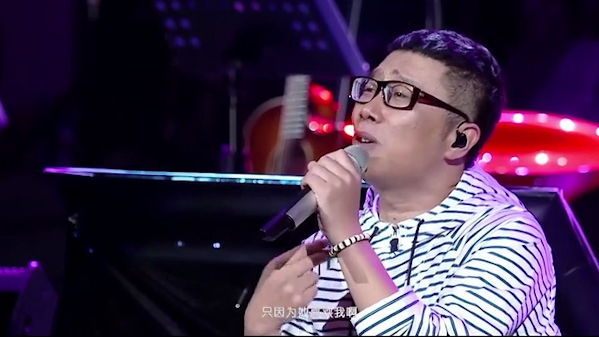 庞龙一首《校花》让我想起上学时候的女朋友,回忆青春!