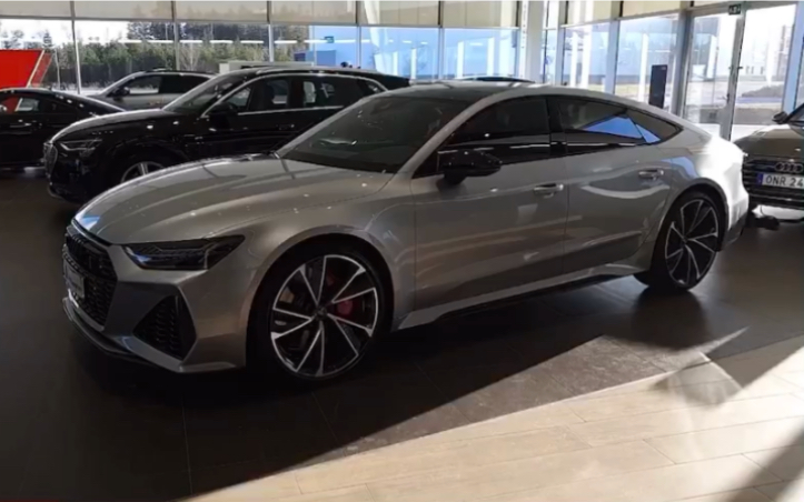 奥迪迄今为止最帅的银色rs7