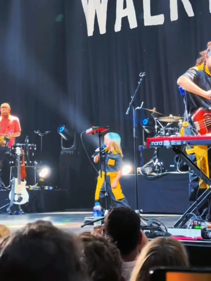 还没发布的新歌,就被家里的3个娃给唱火了97 欧美音乐 现场版live