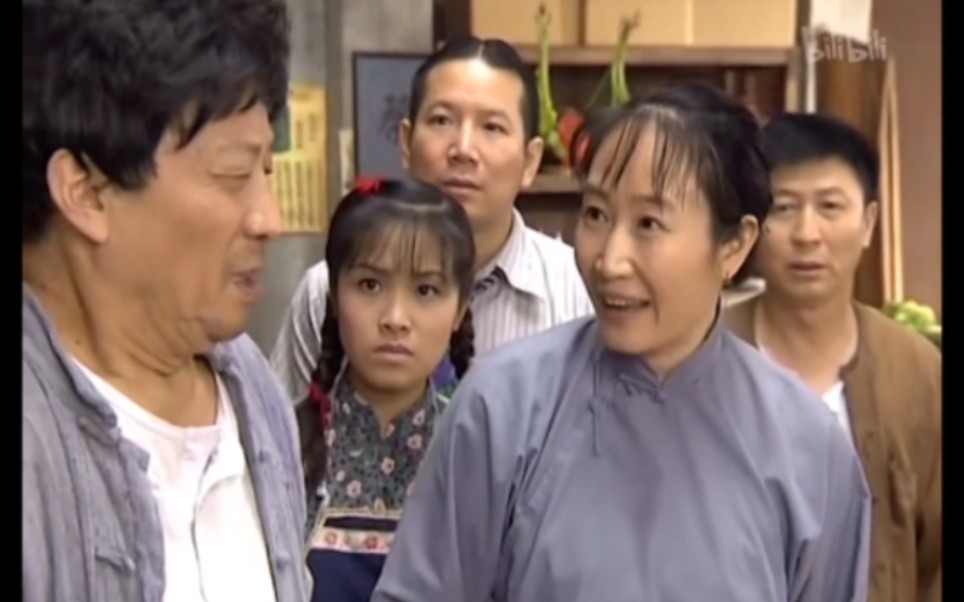 七十二家房客之贾发贾夫人秋香武德训同台.福哥:我好似有滴多余