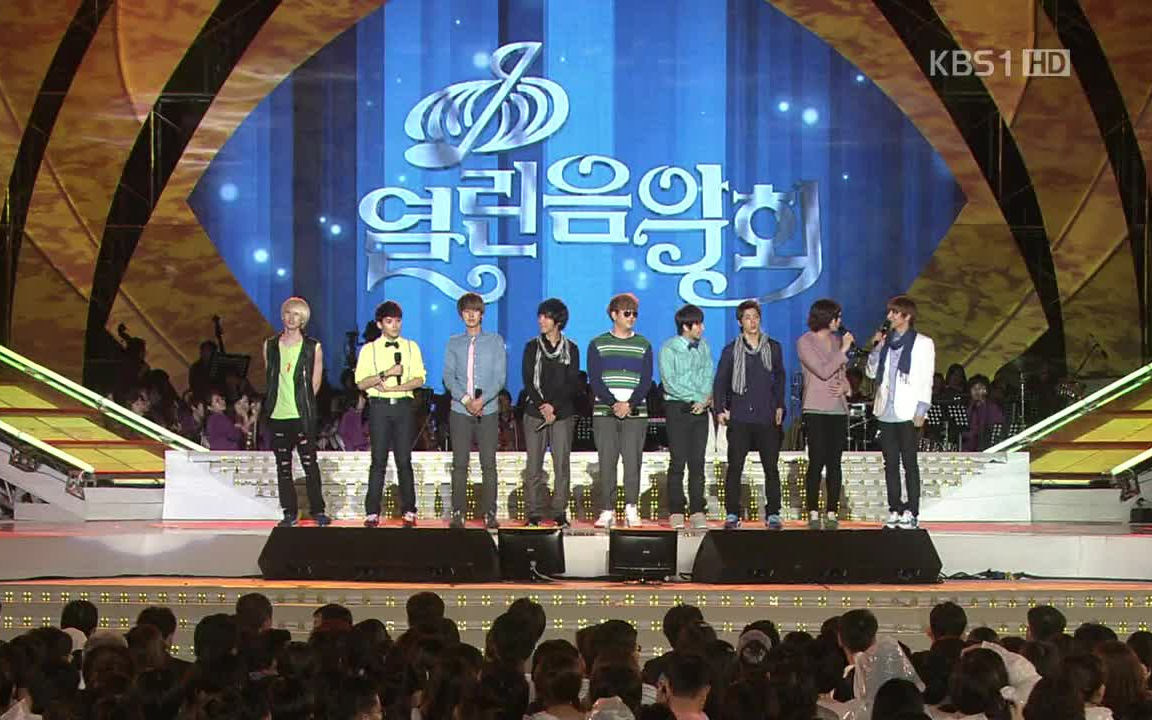 [图]高清 superjunior 110911.KBS1.开放音乐会.SJ-SorrySorry+Mr.Simple[1280x720]