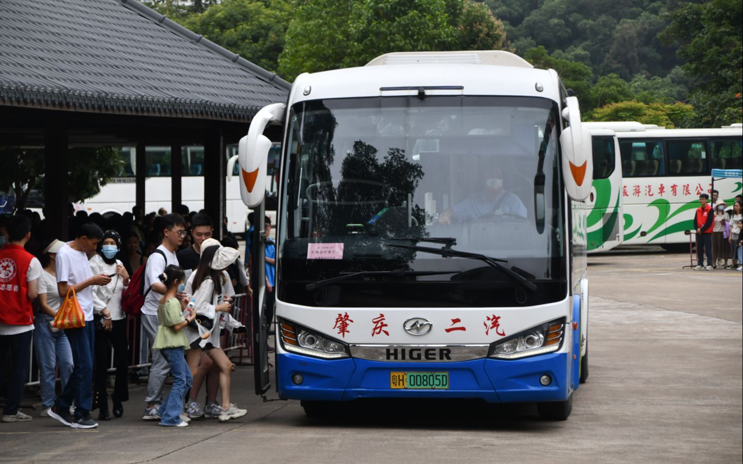 鼎湖山观光车图片