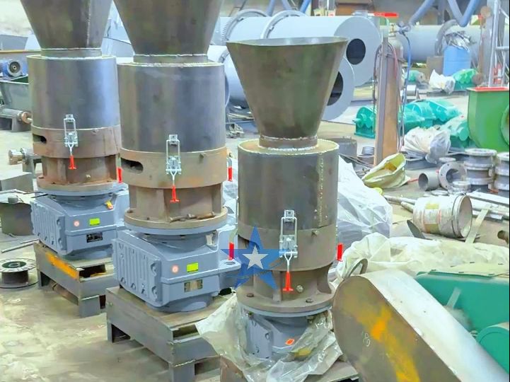 小型木材加工机器(加工木材机器多少钱一台)
