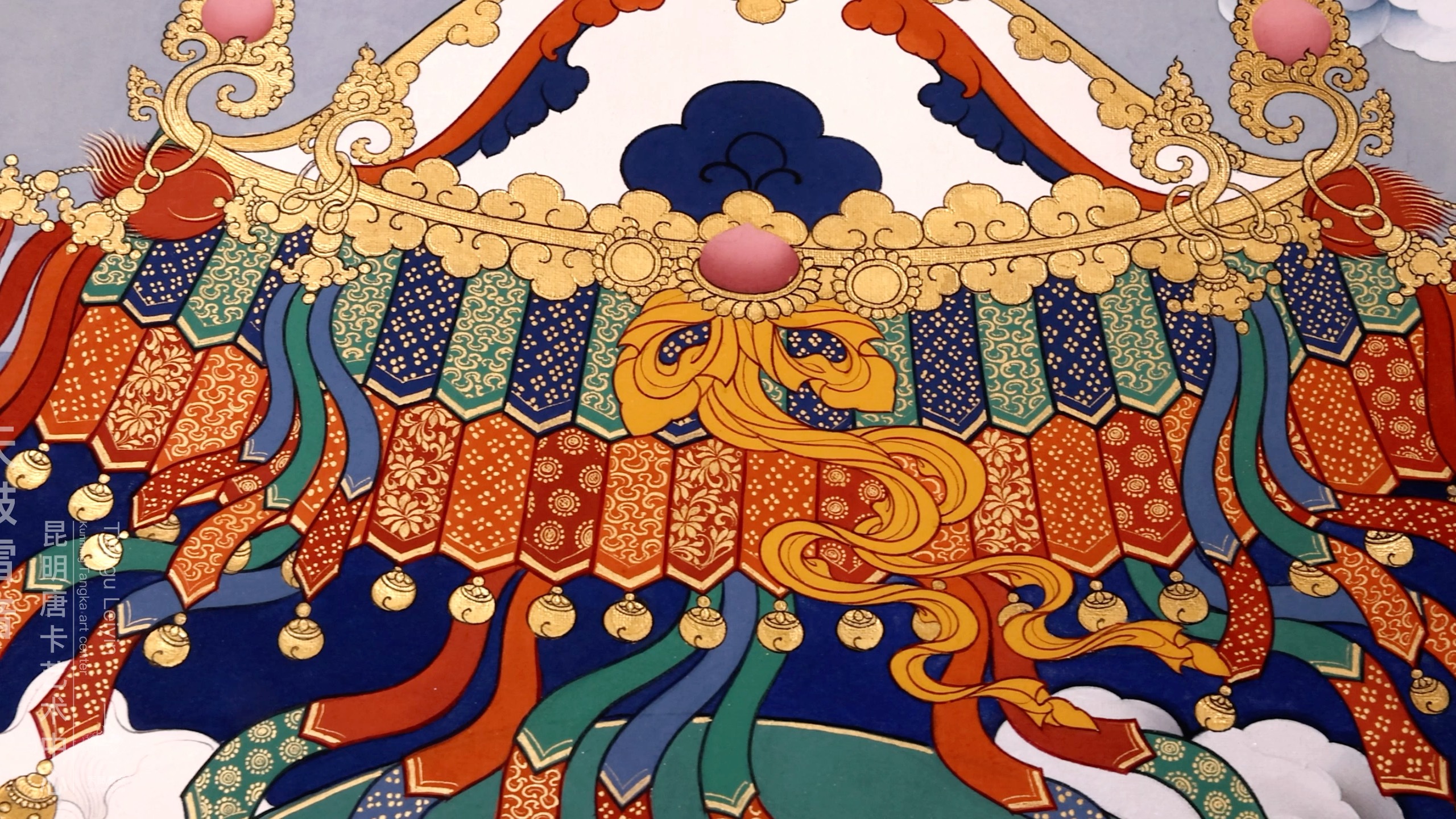 经典即是将细节雕琢至完美天鼓雷音勉萨画派唐卡作品《自在观音》局部