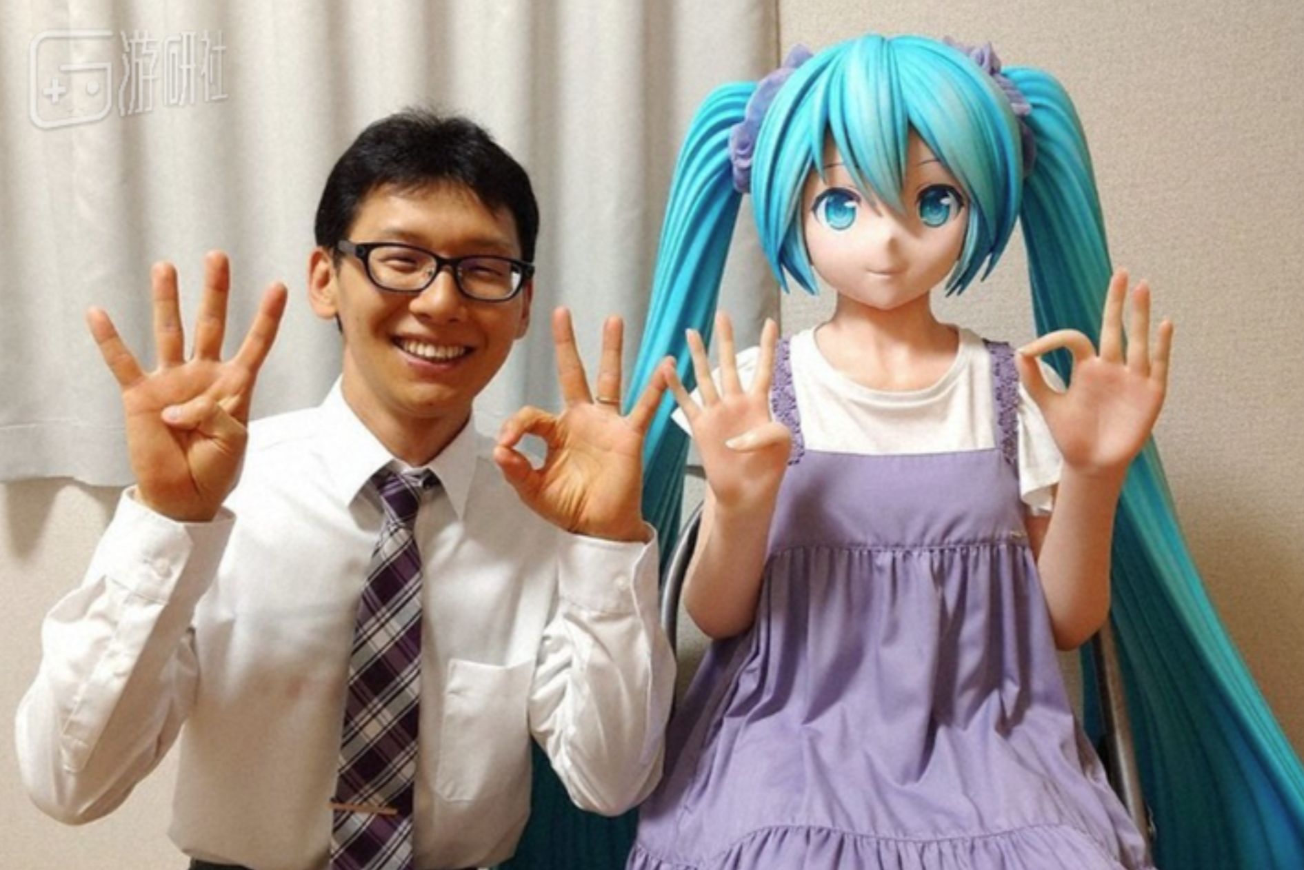 跟初音未来结婚6年的男人,终于还是被官方警告了哔哩哔哩bilibili