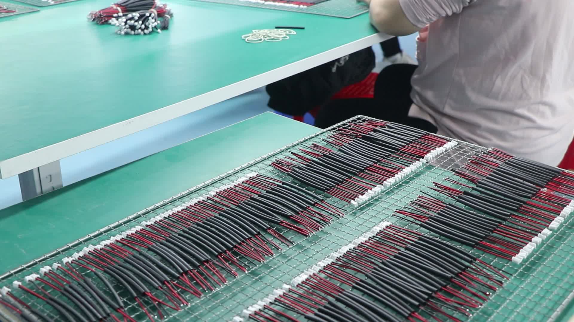 走进端子线生产工厂,实拍生产车间一角!