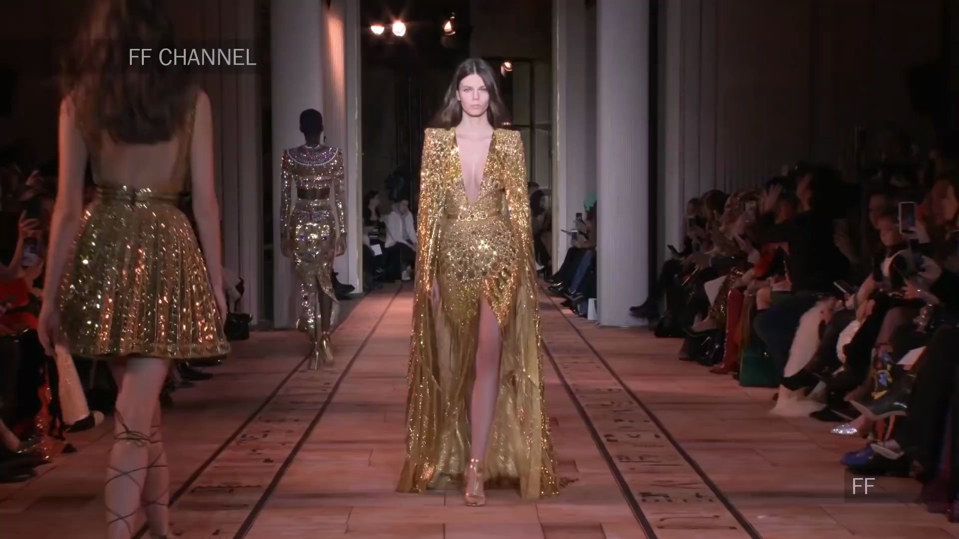 [图]【Zuhair Murad - 祖海·慕拉】【2020春夏高级定制时装秀】【PFW/巴黎时装周】