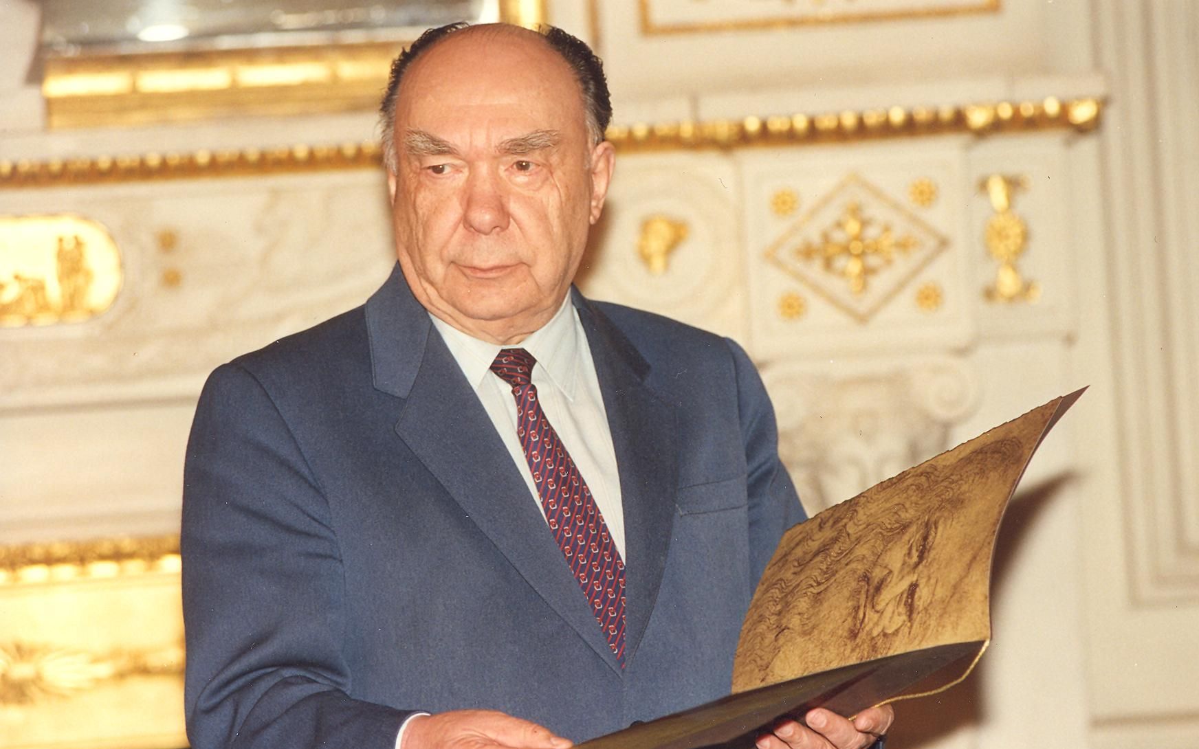 钢铁雄心4tno新版本始终如一的科米科米沃兹涅先斯基雅科夫列夫统一