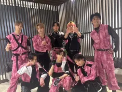 Download Video: [FANTASTICS/芬达中字]20240314 好大的演播室啊