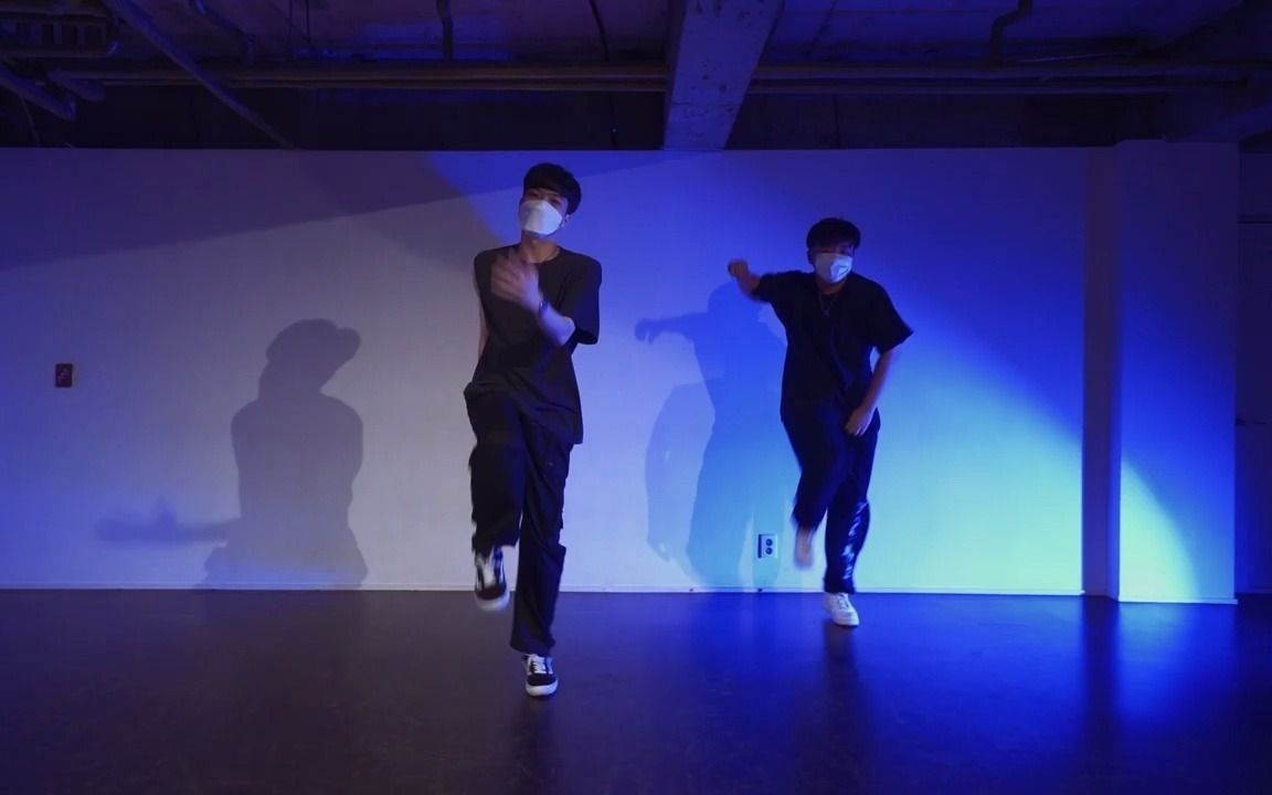 [图]Sik K - Is It Love (Feat. MOON Prod. GXXD )l SEUNGMIN (Choreography)