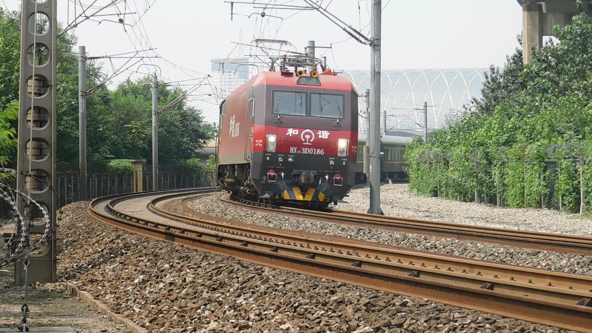 济局济段hxd3d-0186牵引k286出天津西站南信号方向_哔哩哔哩_bilibili