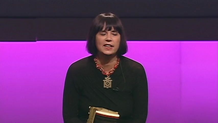 【TED】中英cc字幕 Eve Ensler(伊娃ⷦ首柳𙩺在身体和灵魂深处的幸福感 Happiness in body and soul哔哩哔哩bilibili