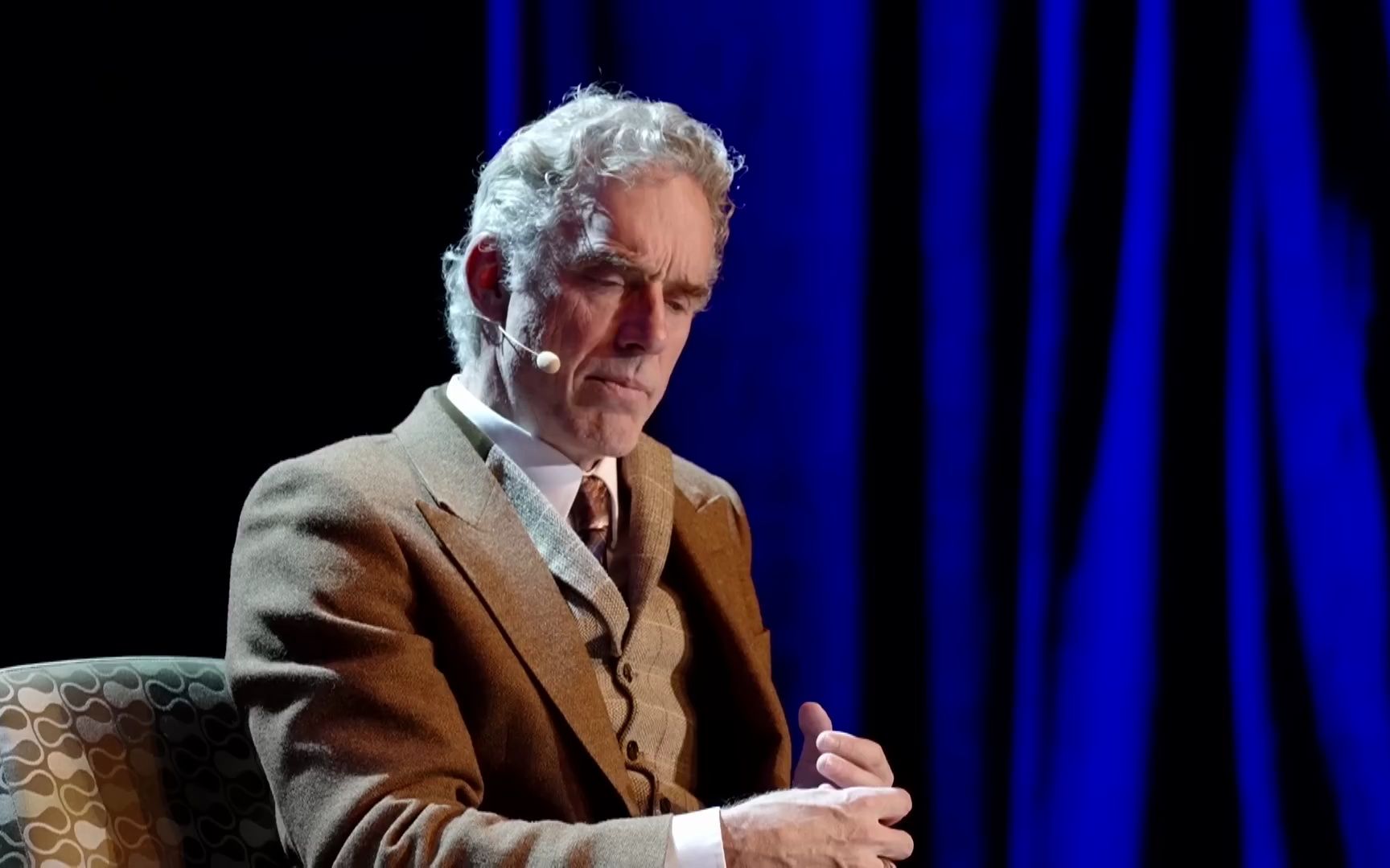 [图]“龙虾”教授 Jordan Peterson 评论AI对社会的重塑