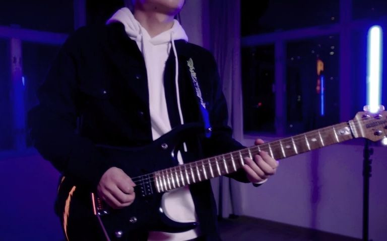 RAFA  Tell Me [Official Guitar Playthrough] 热情是音乐的翅膀,技巧非凡,旋律动听,这就是专业!哔哩哔哩bilibili