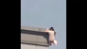 年纪轻轻！活着不好吗