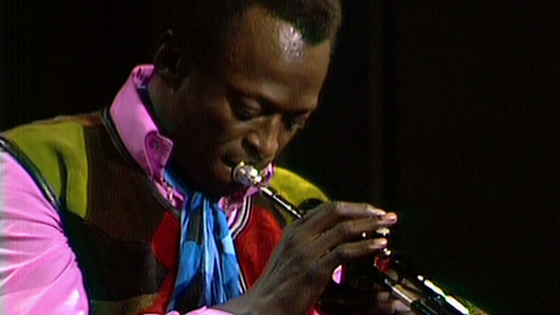 [图]I Fall In Love Too Easily (Live In Copenhagen, 1969) - Miles Davis