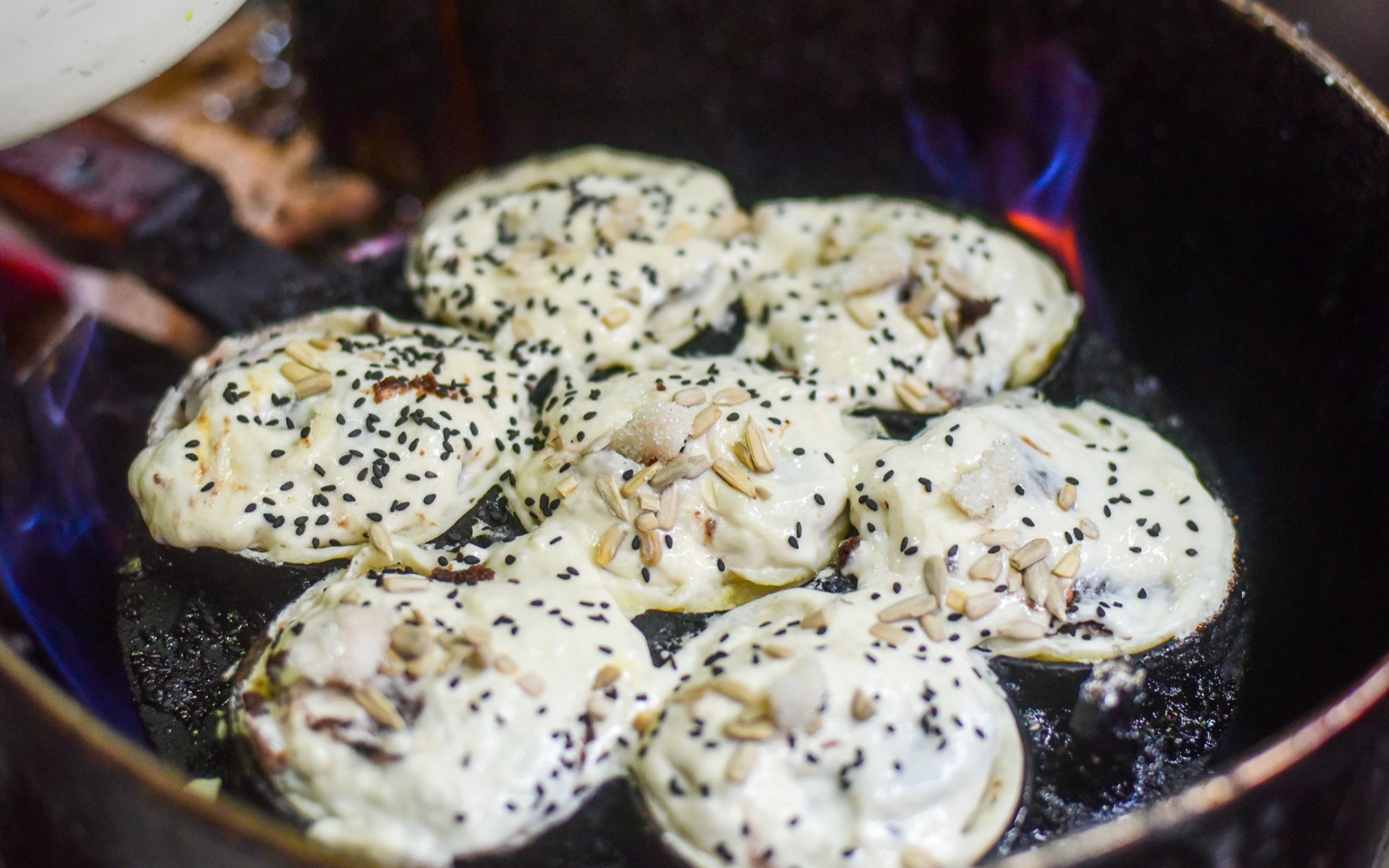 苏州黎里古镇的海棠糕,形似海棠香甜可口,老师傅的制作教程来了