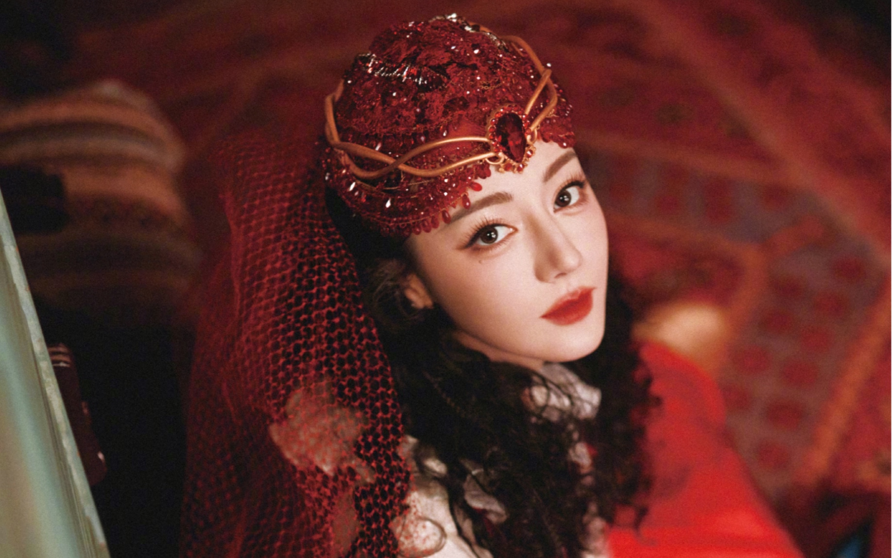 迪丽热巴春晚现场直拍——直击灵魂的美貌