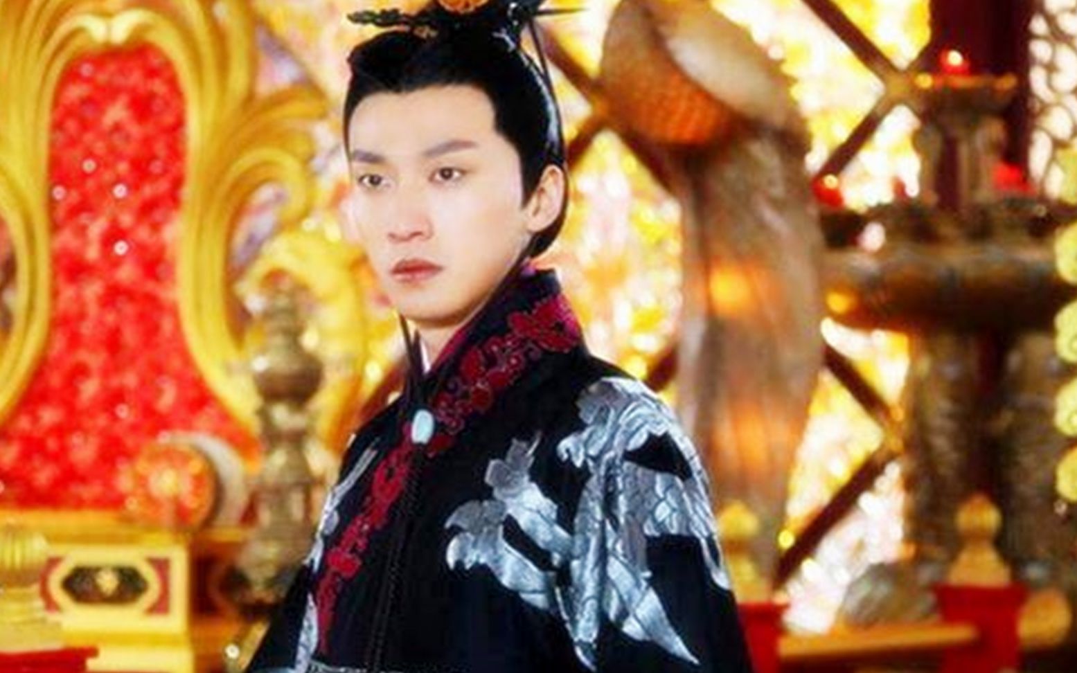 占卜师城里有天子气皇帝立马掐死侄子结果却杀错了人