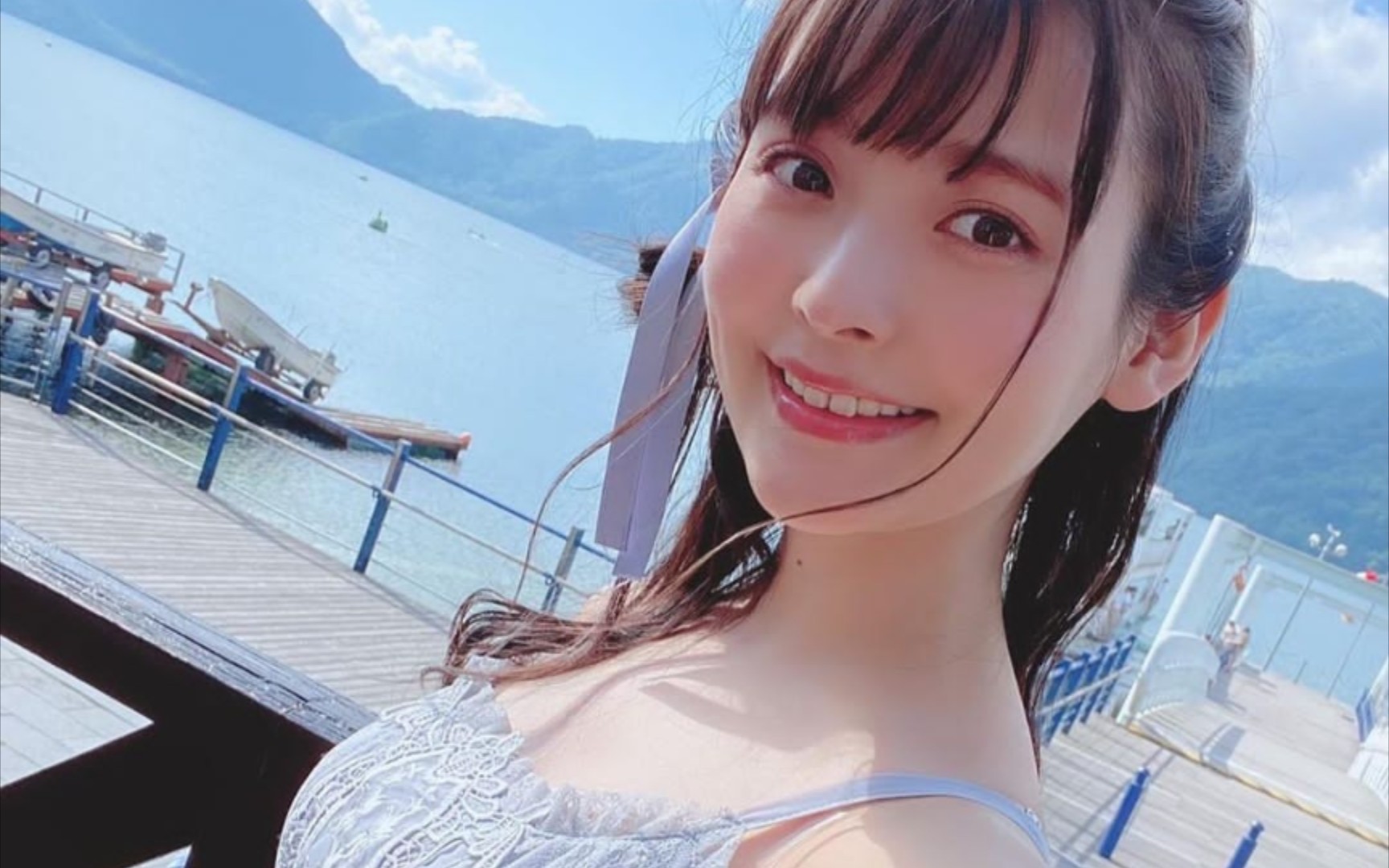 政委上坂堇ins日常