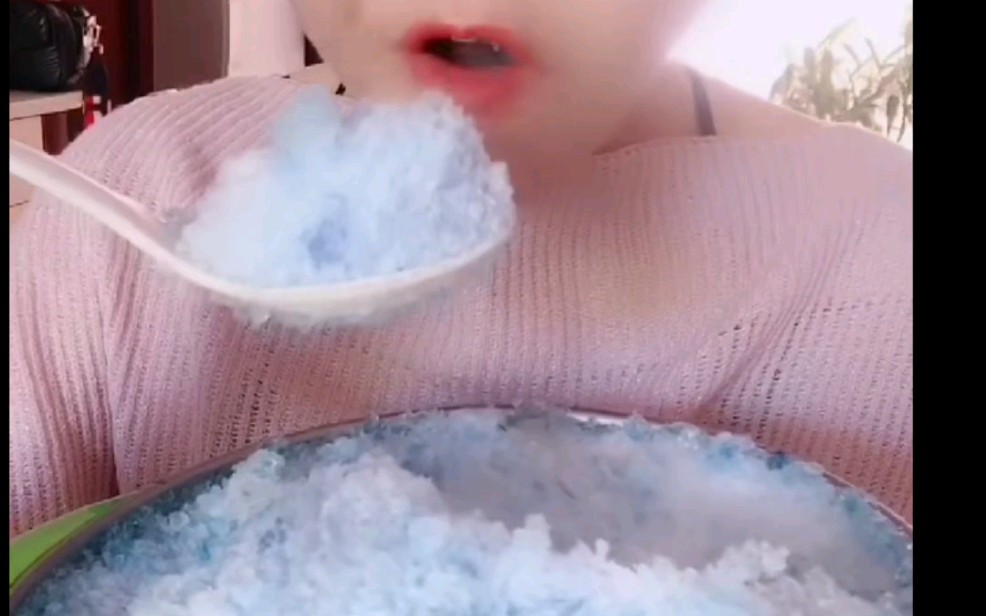 大米饭欧尼爱吃冰图片