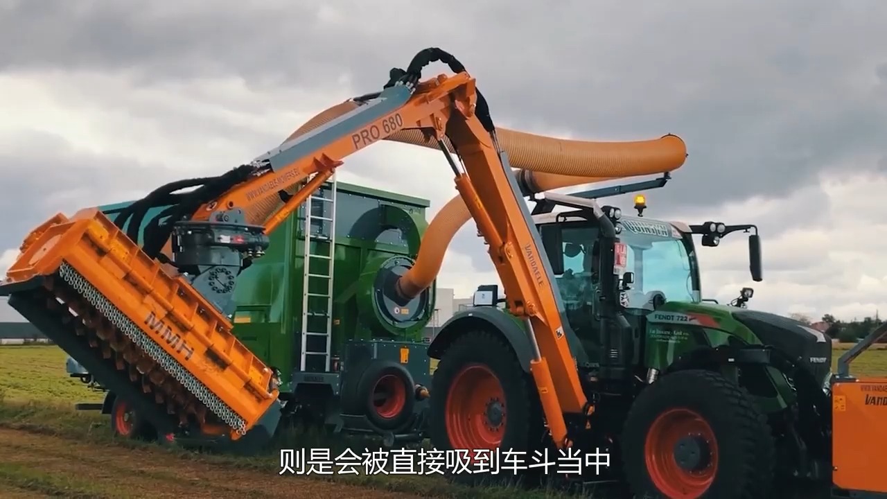388 什么是割吸除草机?割草清理一体化,工作效率远超人工 #发明 #科技