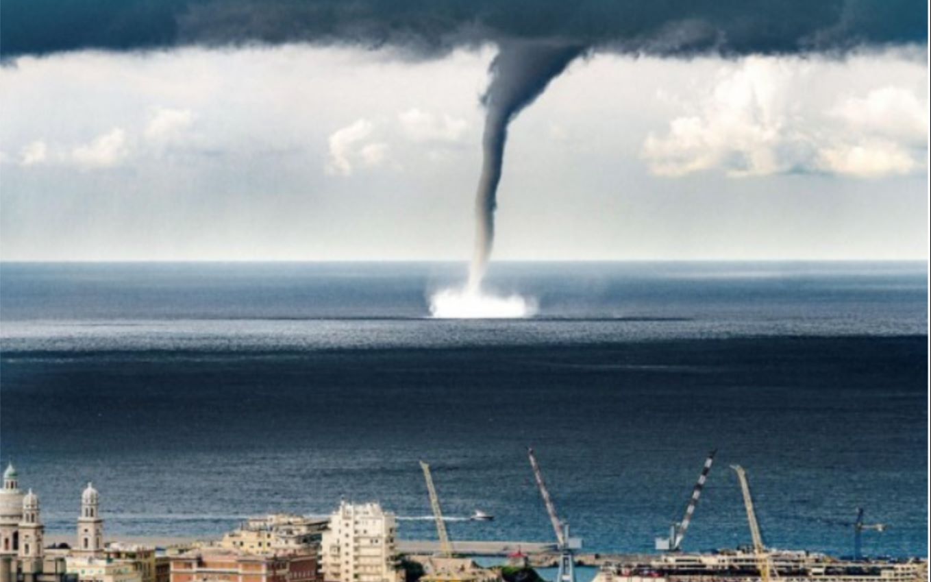 大自然的杰作——水龙卷_哔哩哔哩_bilibili