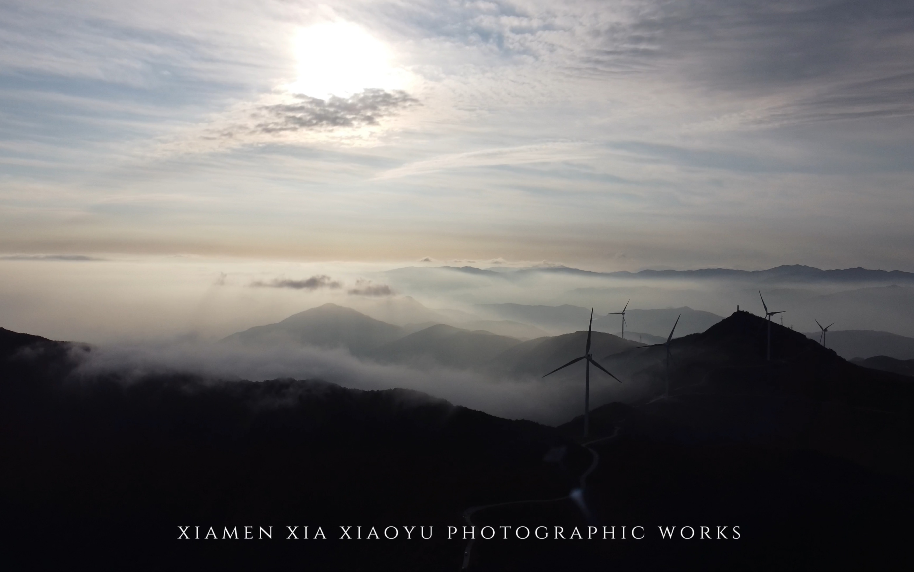 飞跃云海之间 呼吸自由的氧气