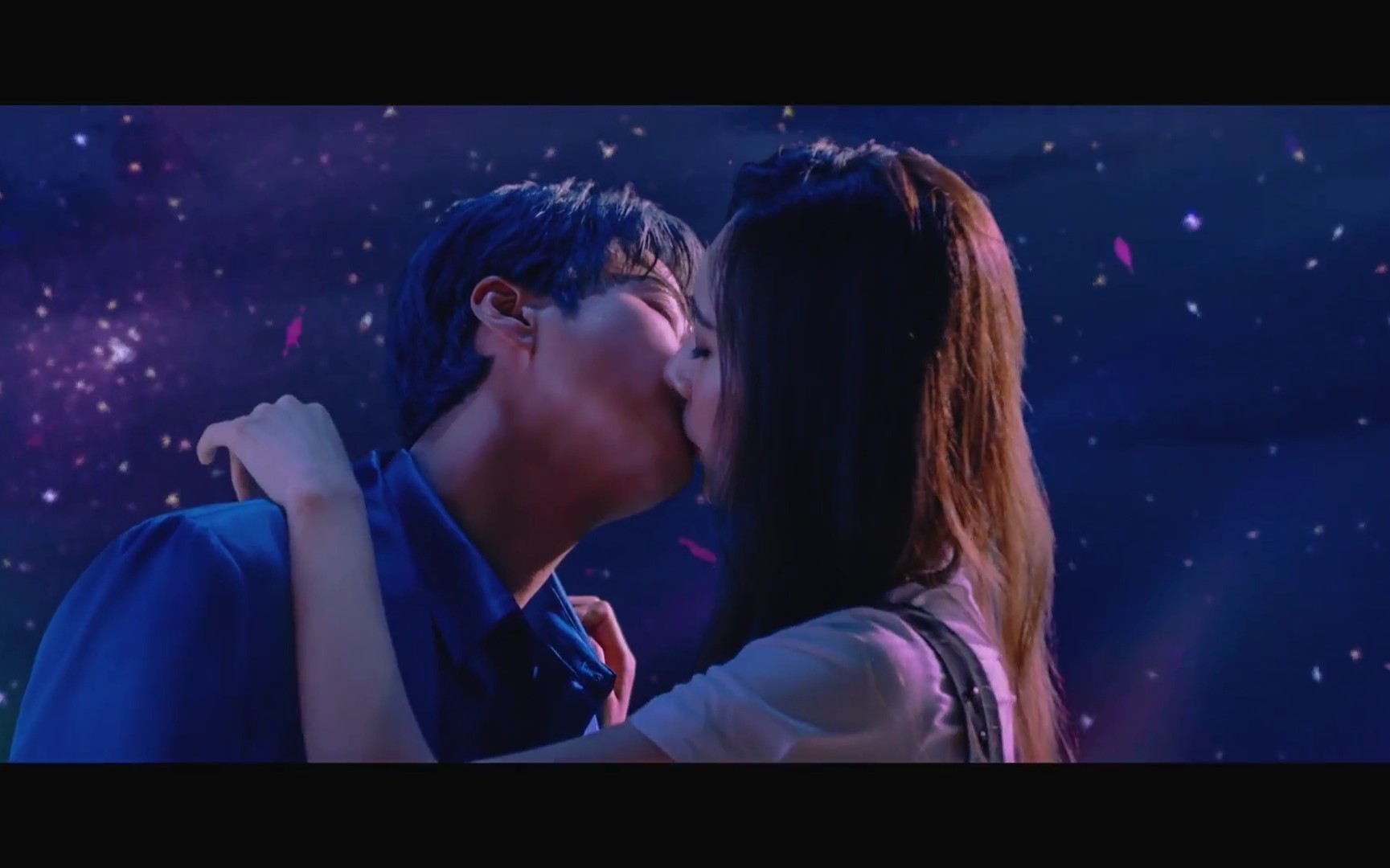 [图]神话出道20周年特别MV Kiss me like that公开