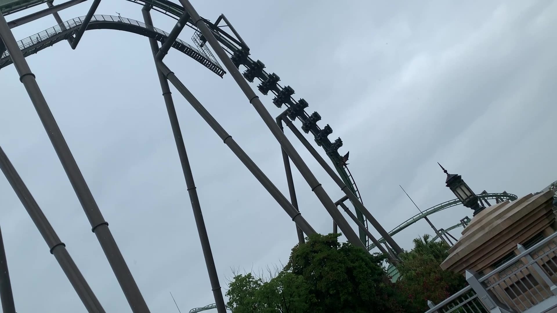 大阪环球影城--飞天翼龙_哔哩哔哩_bilibili