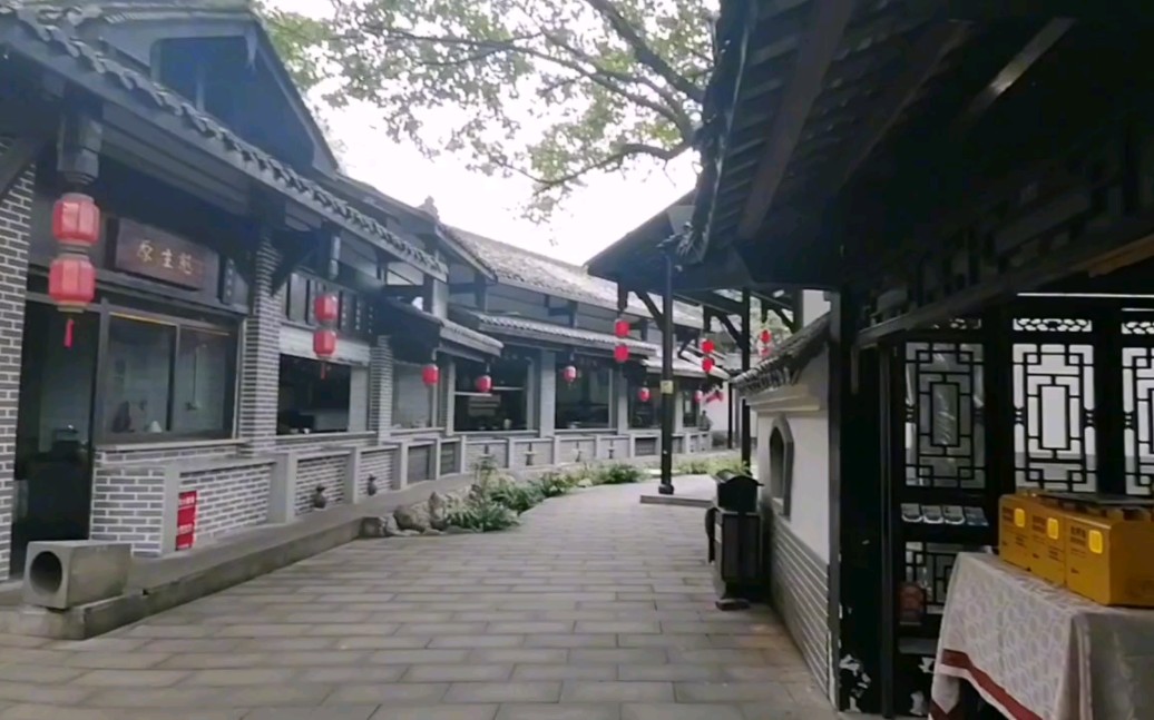 历史悠久的陶然古镇,如今也成了重庆旅游景点之一