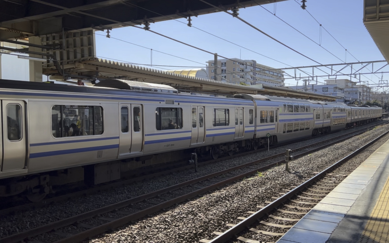 [jr成田线]横须贺61总武线快速e217系酒酒井站发车