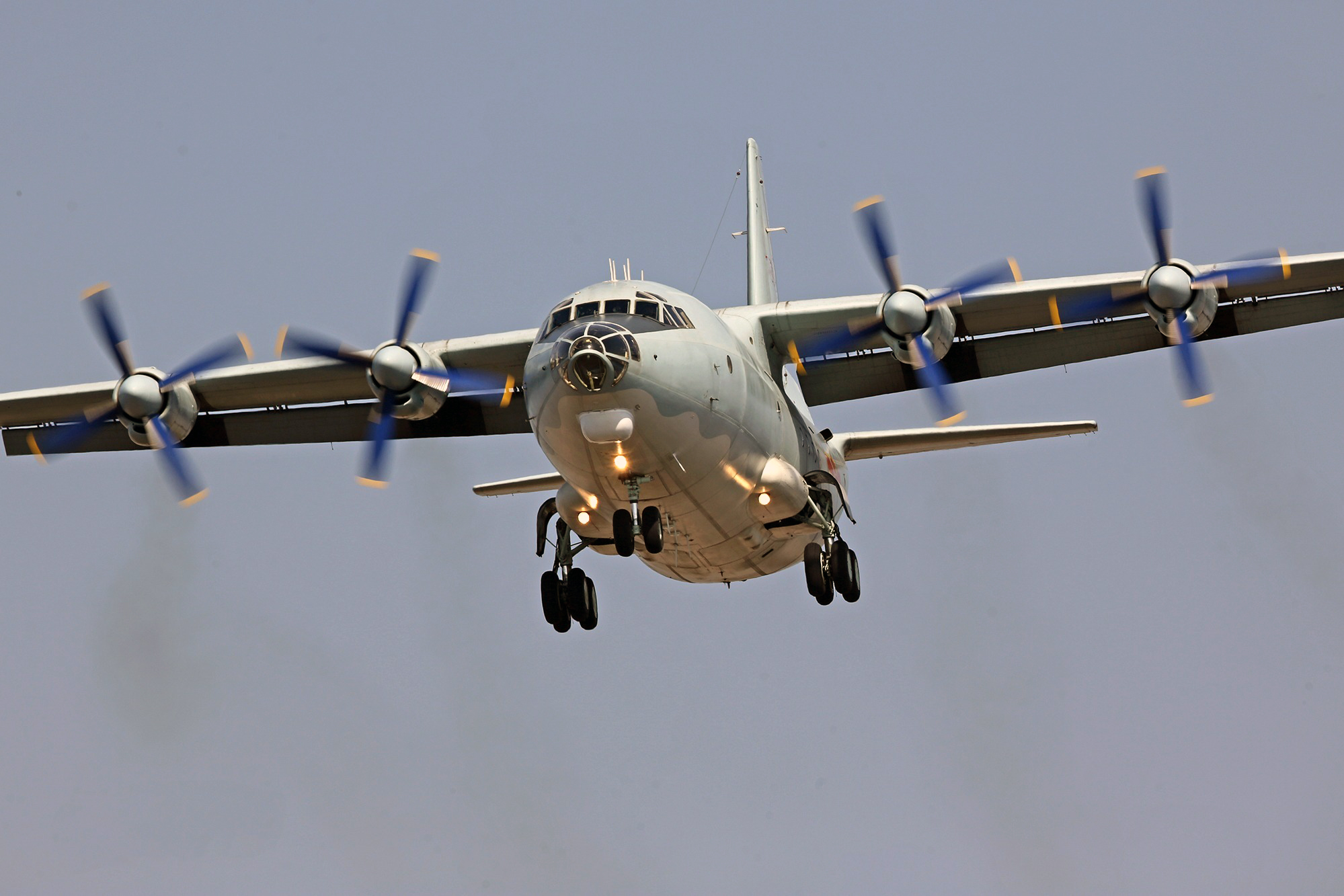 中国海军列装高新6号远程反潜机 威胁核潜艇在南海作战态势